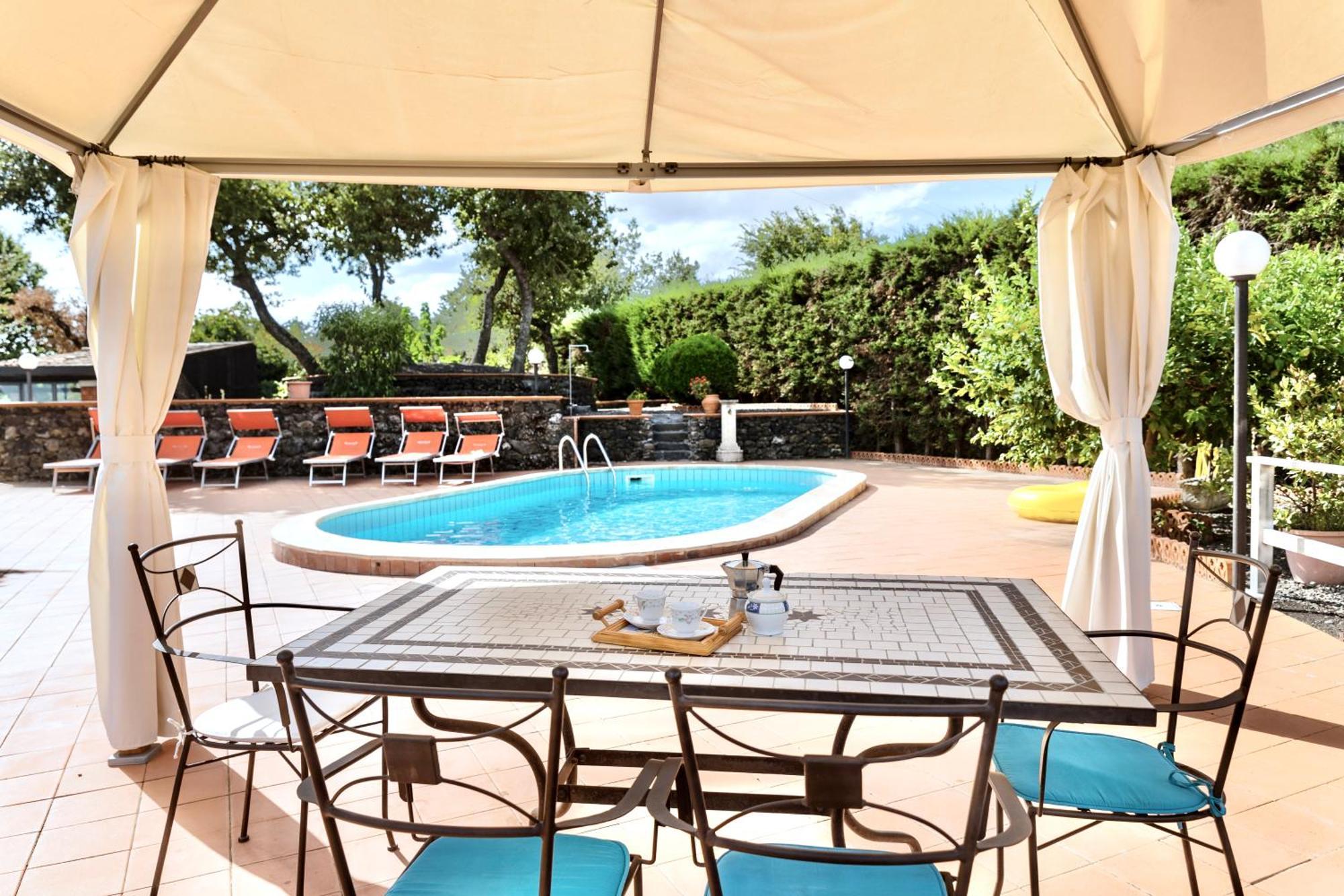 Villa Melany Casa Vacanza Piedimonte Etneo Luaran gambar