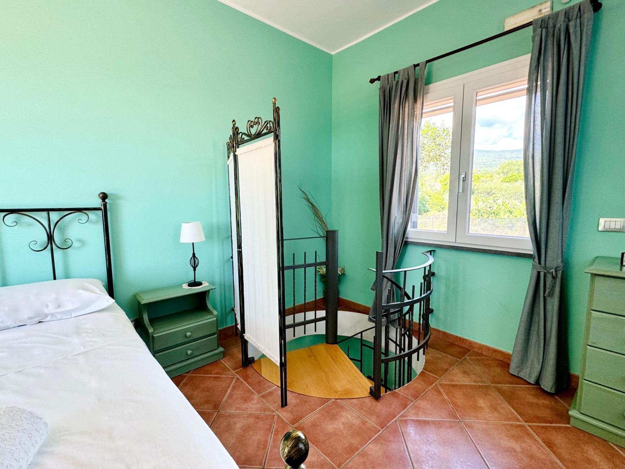 Villa Melany Casa Vacanza Piedimonte Etneo Luaran gambar